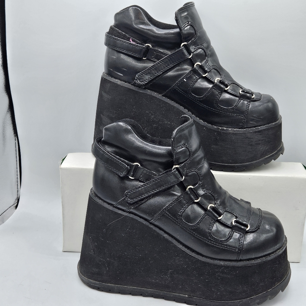 90s Y2k Black 2.25" Platform 4.5" Wedges By Hot Topic Size 6